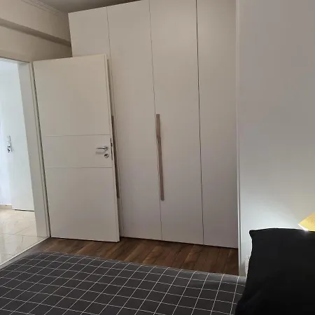 Oscar House